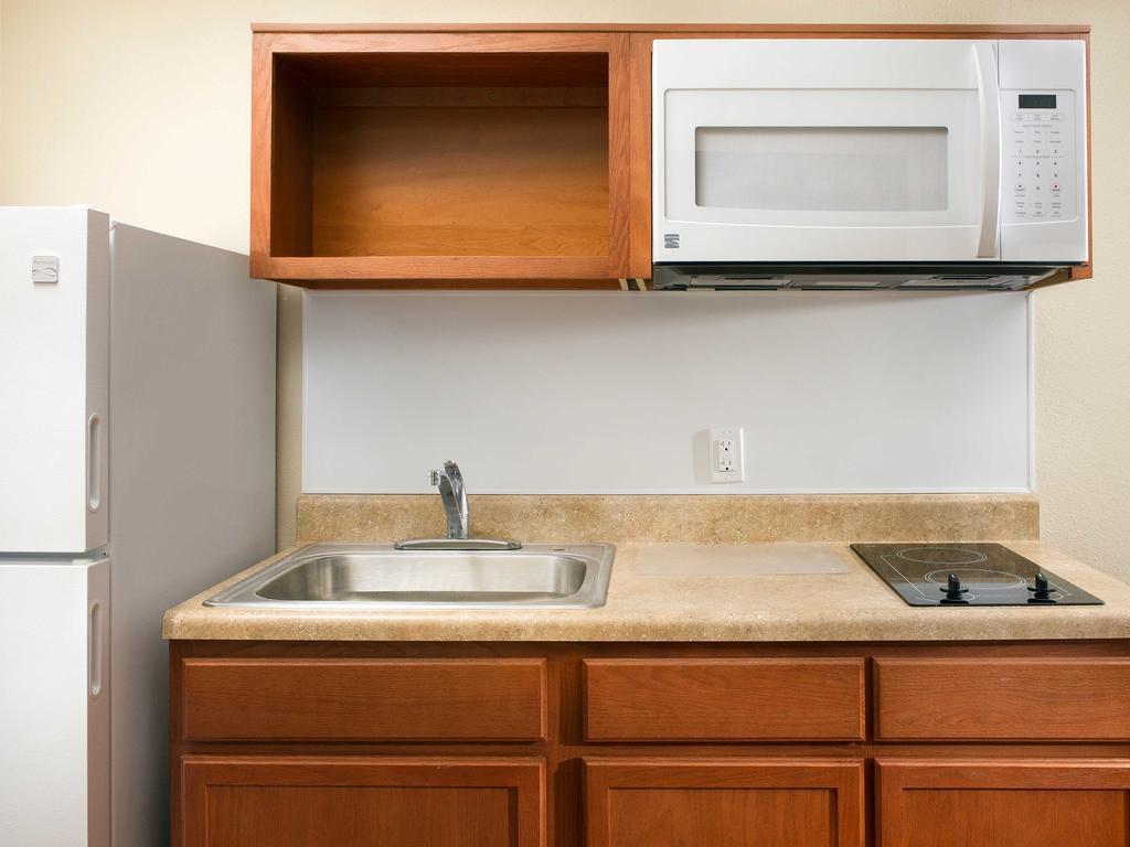 Woodspring Suites Omaha Bellevue, An Extended Stay Hotel エクステリア 写真
