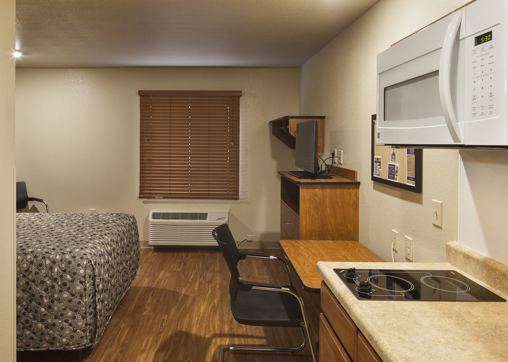 Woodspring Suites Omaha Bellevue, An Extended Stay Hotel エクステリア 写真